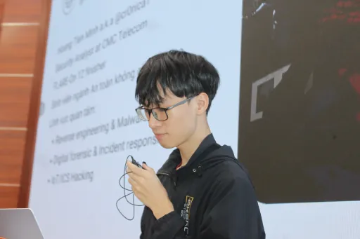 Minh Hoang Tien